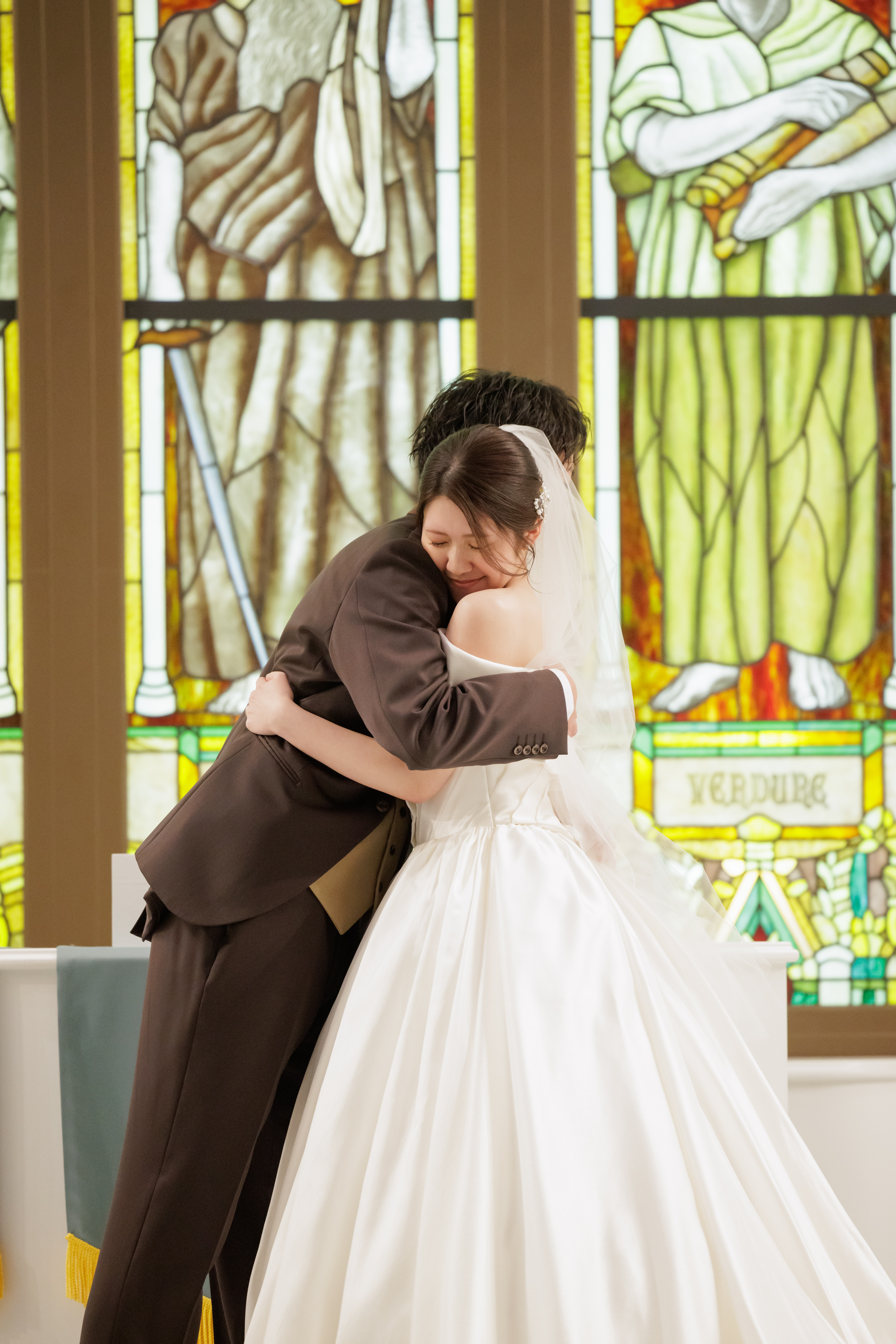 【2025年10月のウェディングレポート】車が大好きなおふたり！札幌ブランバーチ・チャペルで素敵なご結婚式を♪